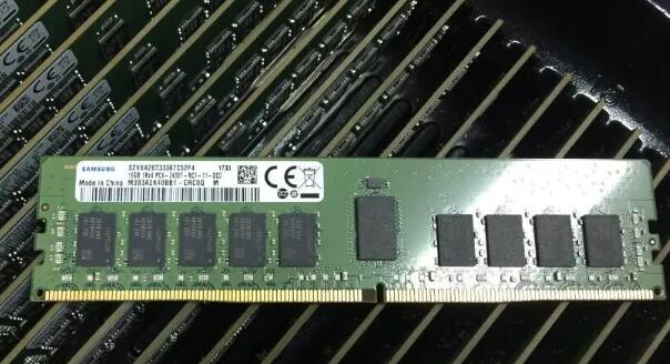 三星16G DDR4 3200台式机内存条