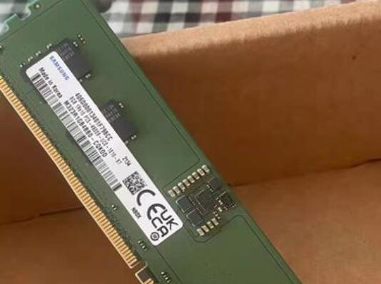 三星8G 4800 DDR5 台式机内存条
